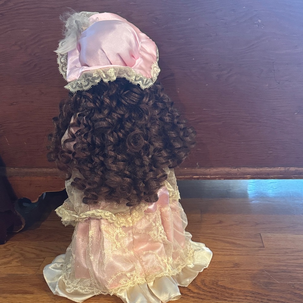 Elegant Pink and Cream Porcelain Doll - Picture 4 of 5